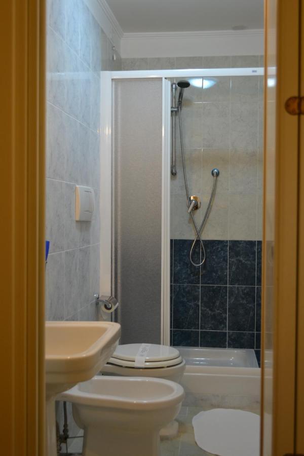 Tucci'S Roma Guest House Kültér fotó