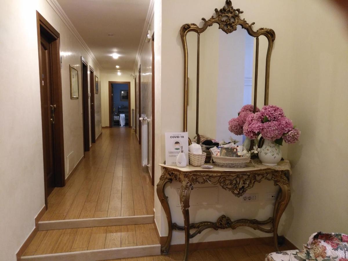 Tucci'S Roma Guest House Kültér fotó